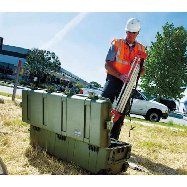 【CAINZ-DASH】PELICAN PRODUCTS社 ロングケース キャスター付 1740 黒(フォームなし) 1121×409×355 1740-001-110【別送品】