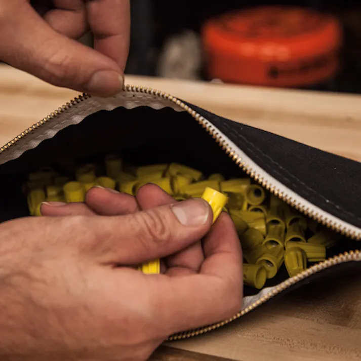 【CAINZ-DASH】KLEIN TOOLS社 ツールポーチ 4個セット(茶、黒、灰、赤) 5141【別送品】