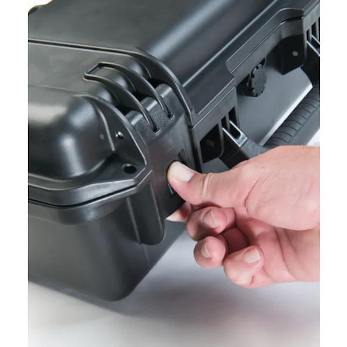 【CAINZ-DASH】PELICAN PRODUCTS社 ストームケース ミディアムケース IM2500 (フォームなし)黒 551×358×226 IM2500-00000【別送品】