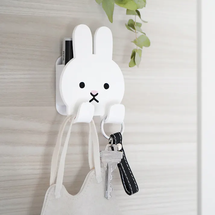 東洋ケース スティッキーフックポケット うさぎ (幅)7.5(奥行)3.7(高さ)12.7cm ホワイト SH-P-05 4511546140281【別送品】