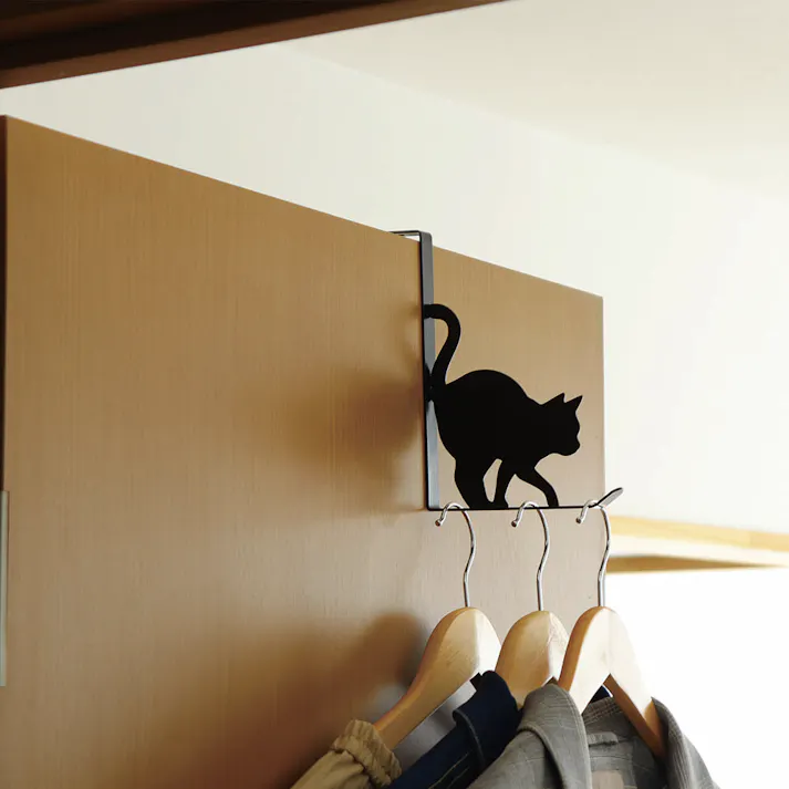 東洋ケース キャットドアフック うずうず クロ (幅)18(奥行)1.5(高さ)19cm ブラック CDH-UZ-BK 4511546141059【別送品】