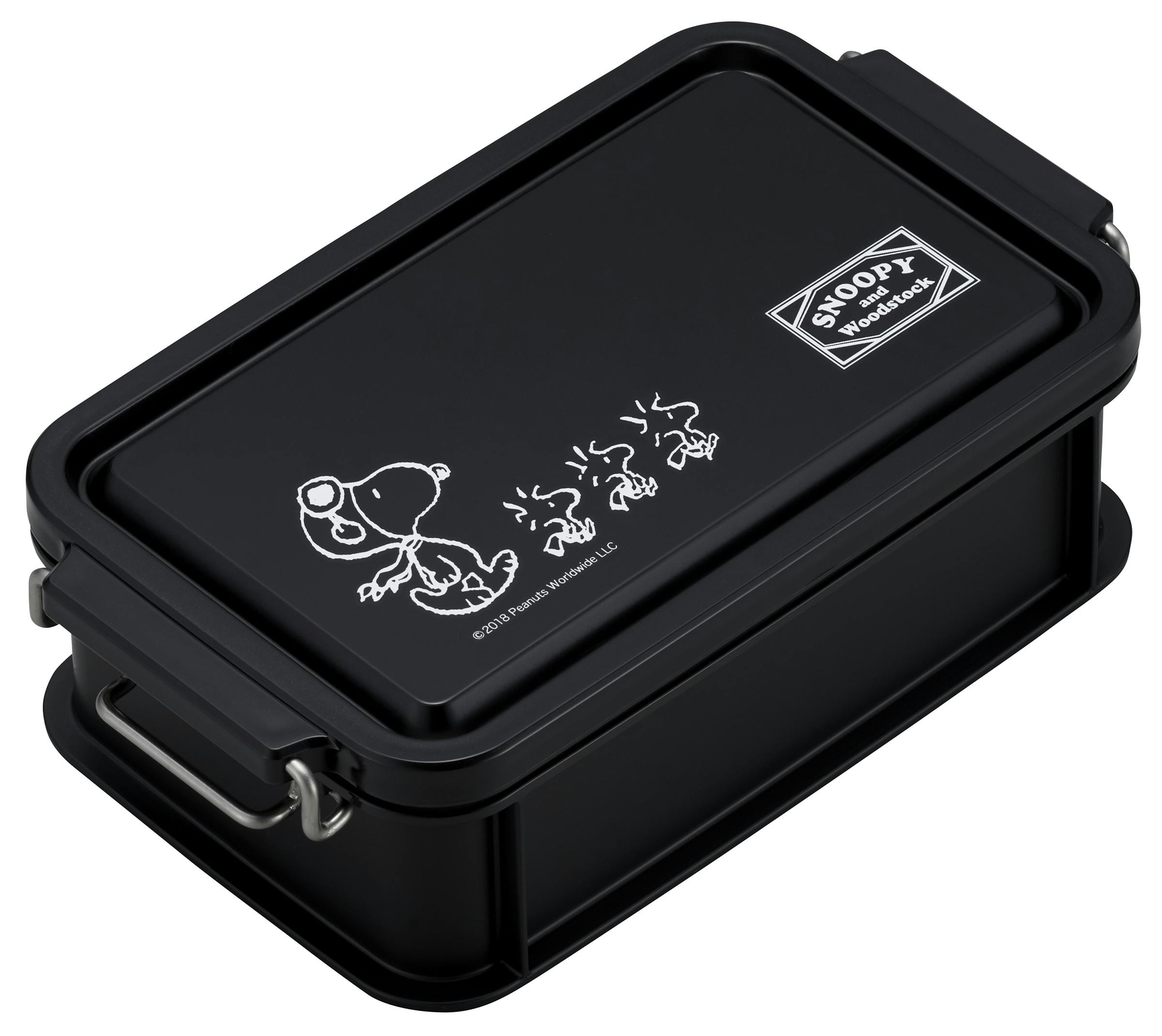 オーエスケー SNBKコンテナランチボックス (幅)19.0(奥行)10.9(高さ)5.8cm CNT-600 4970825138560 お弁当箱・ランチボックス オーエスケー SNBKコンテナランチボックス (幅)19.0(奥行)10.9(高さ)5.8cm CNT-600 4970825138560 お弁当箱・ランチボックス