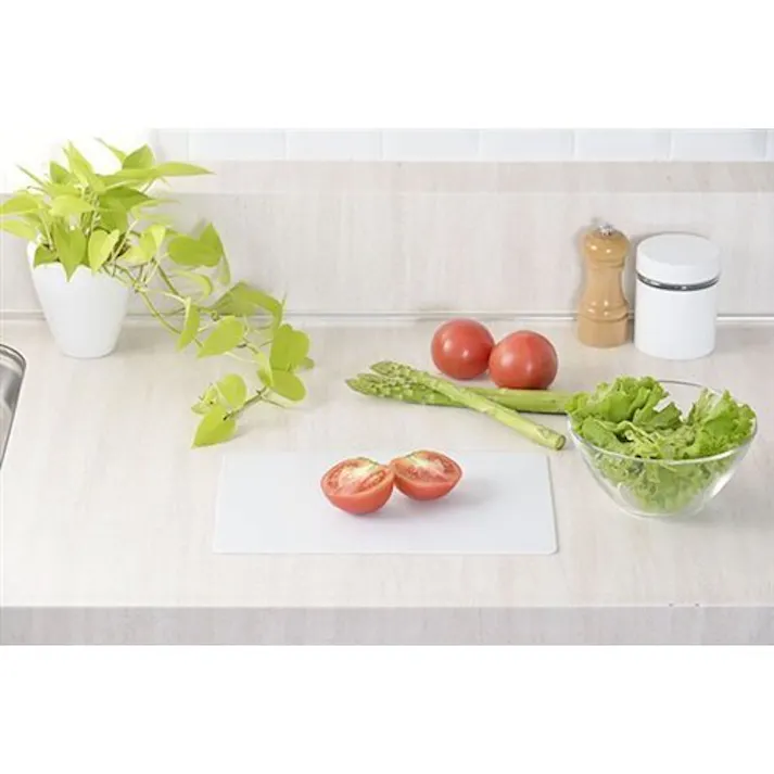 新輝合成 両面使えるシートまな板 ホワイト 幅24.5×奥36.5×高0.2 まな板 4973221043599【別送品】