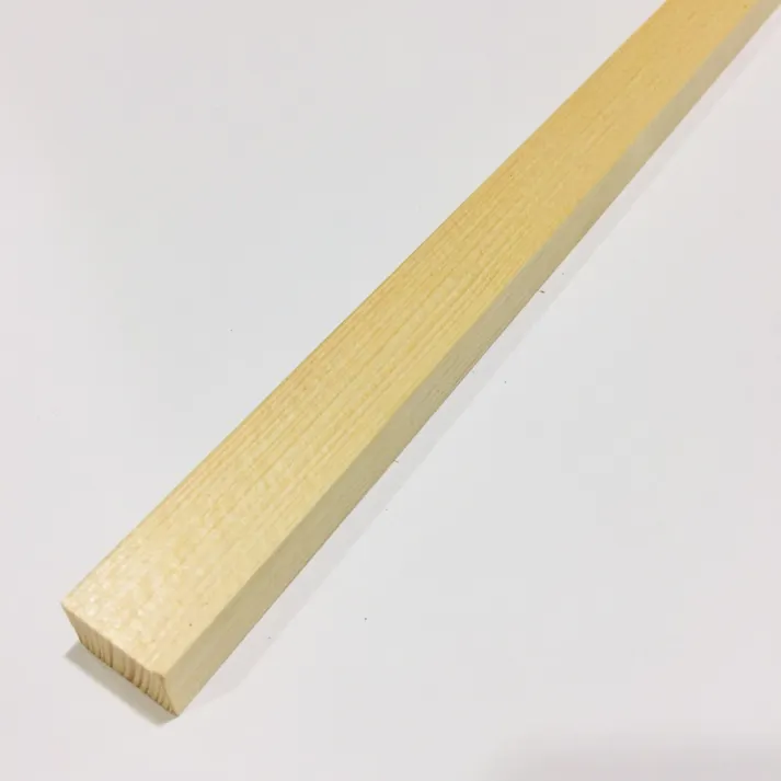 ホワイトウッド仕上材 15×19×1820【SU】