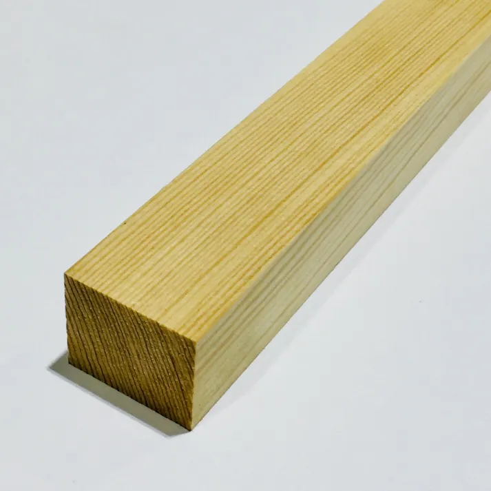 ホワイトウッド仕上材 25×30×600【SU】