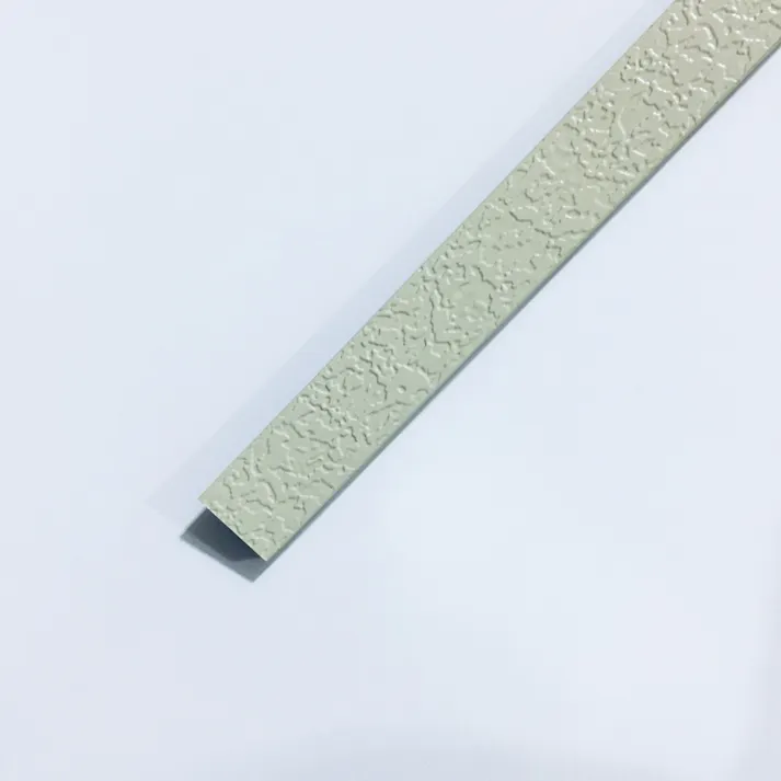 金属サイディング 木星 笠木 アイボリー【SU】