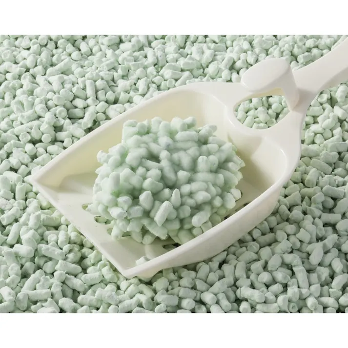 【CAINZ定期便】猫砂 デオマジック 香りで消臭 紙のネコ砂 フレッシュフォレストの香り 7L×7個入 大容量 飛び散り防止 固まる 燃やせる