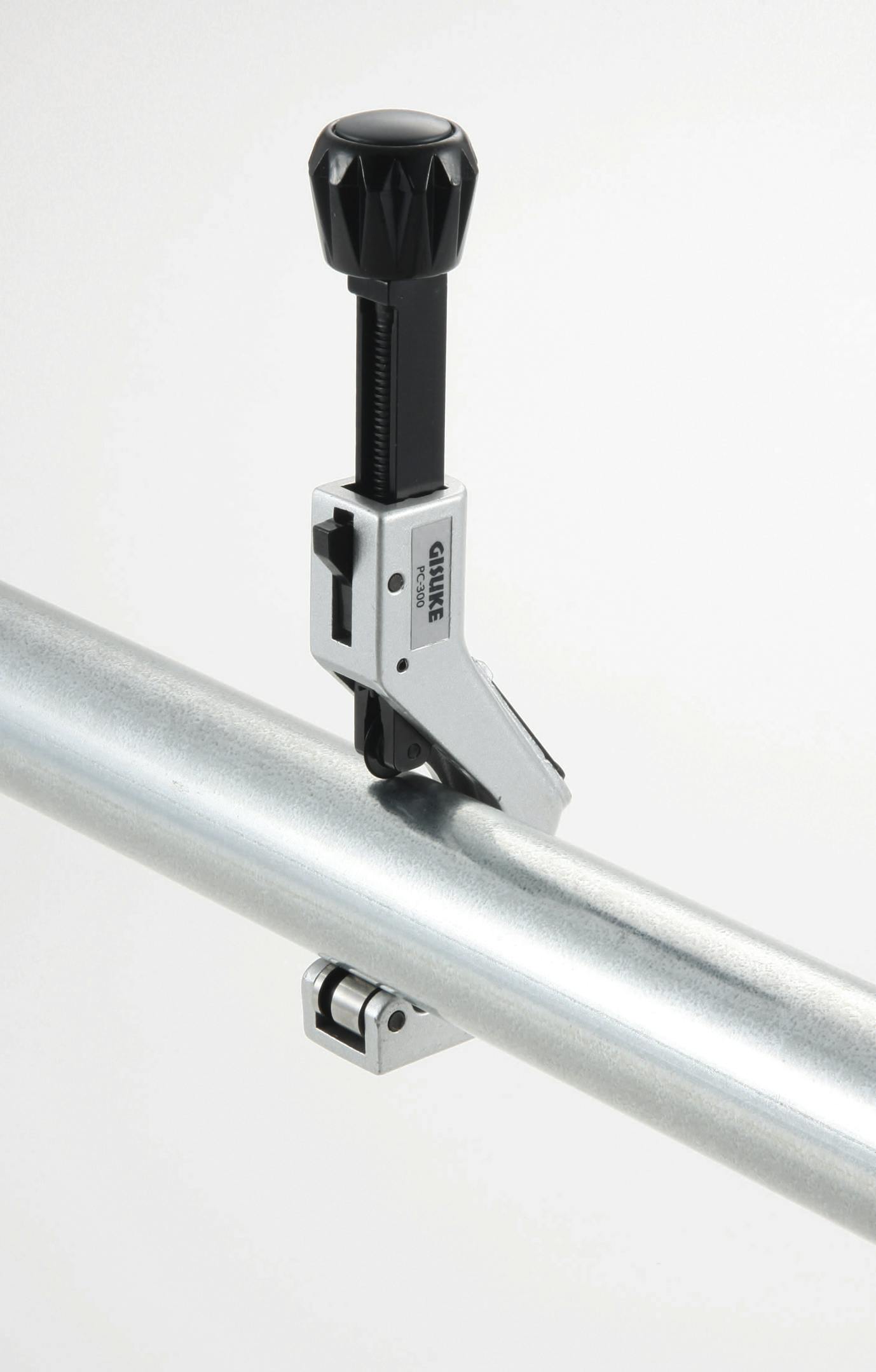 TAKAGI GISUKE 高儀 パイプカッター φ6mm~50mm PC-300 ブラック TAKAGI GISUKE 高儀 パイプカッター φ6mm~50mm PC-300 ブラック
