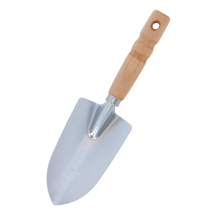 TAKAGI GREEN ART 高儀 スコップ 木柄 補強付 Wクロームメッキ 4907052744004 【ネット注文限定・別送品】