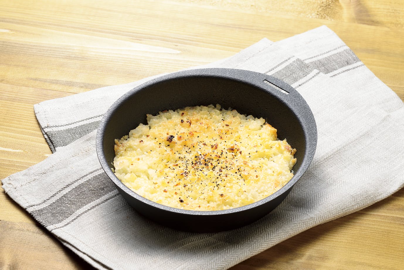 日本製 取っ手が外せる グリルパン 丸型 20cm IH対応 鉄製 ガス火