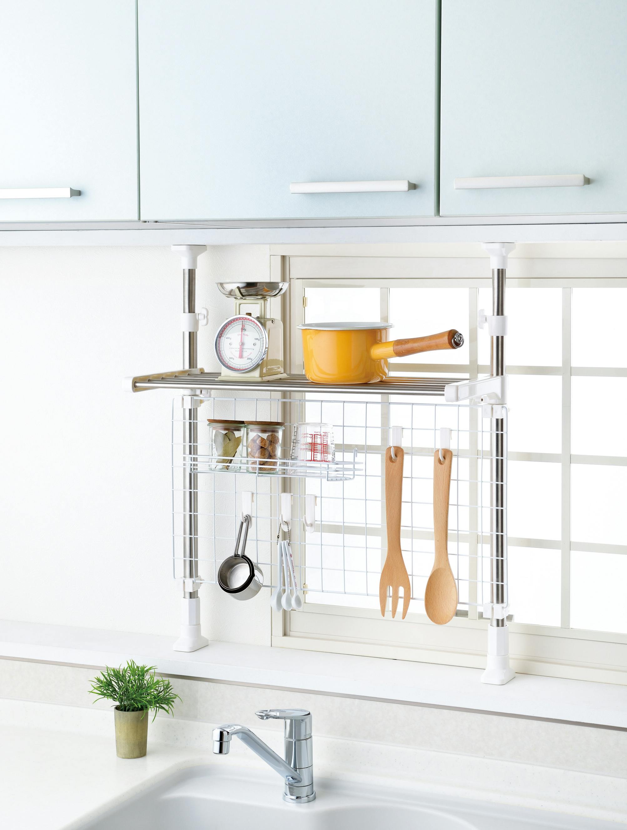 《りんつ（お取り置き用） 楽天市場】つっぱり棒用トレー / 突っ張り棒 突っぱり棒