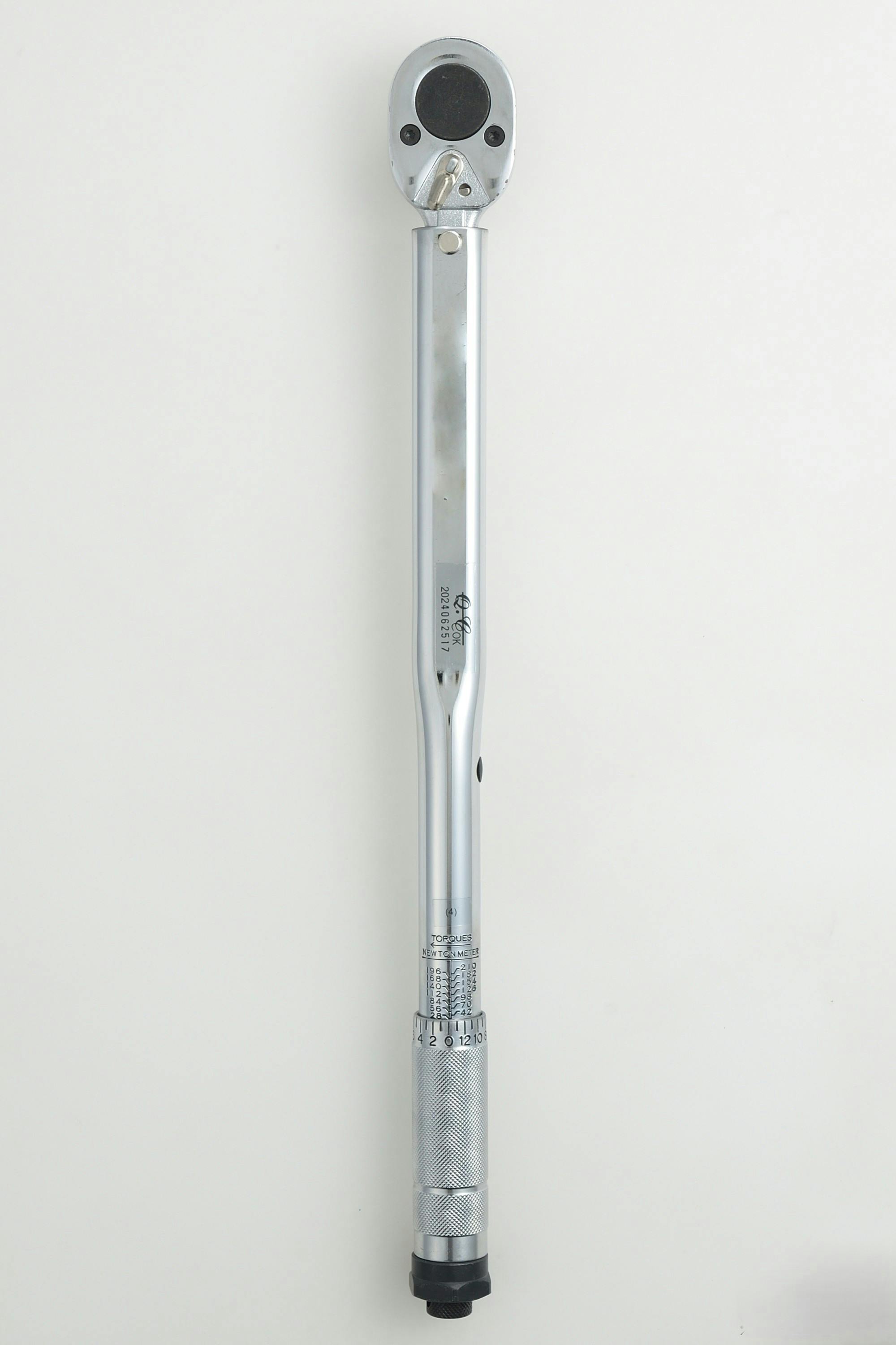 TAKAGI プレセット型トルクレンチ TTW-4 収納ケース付 締め付け作業