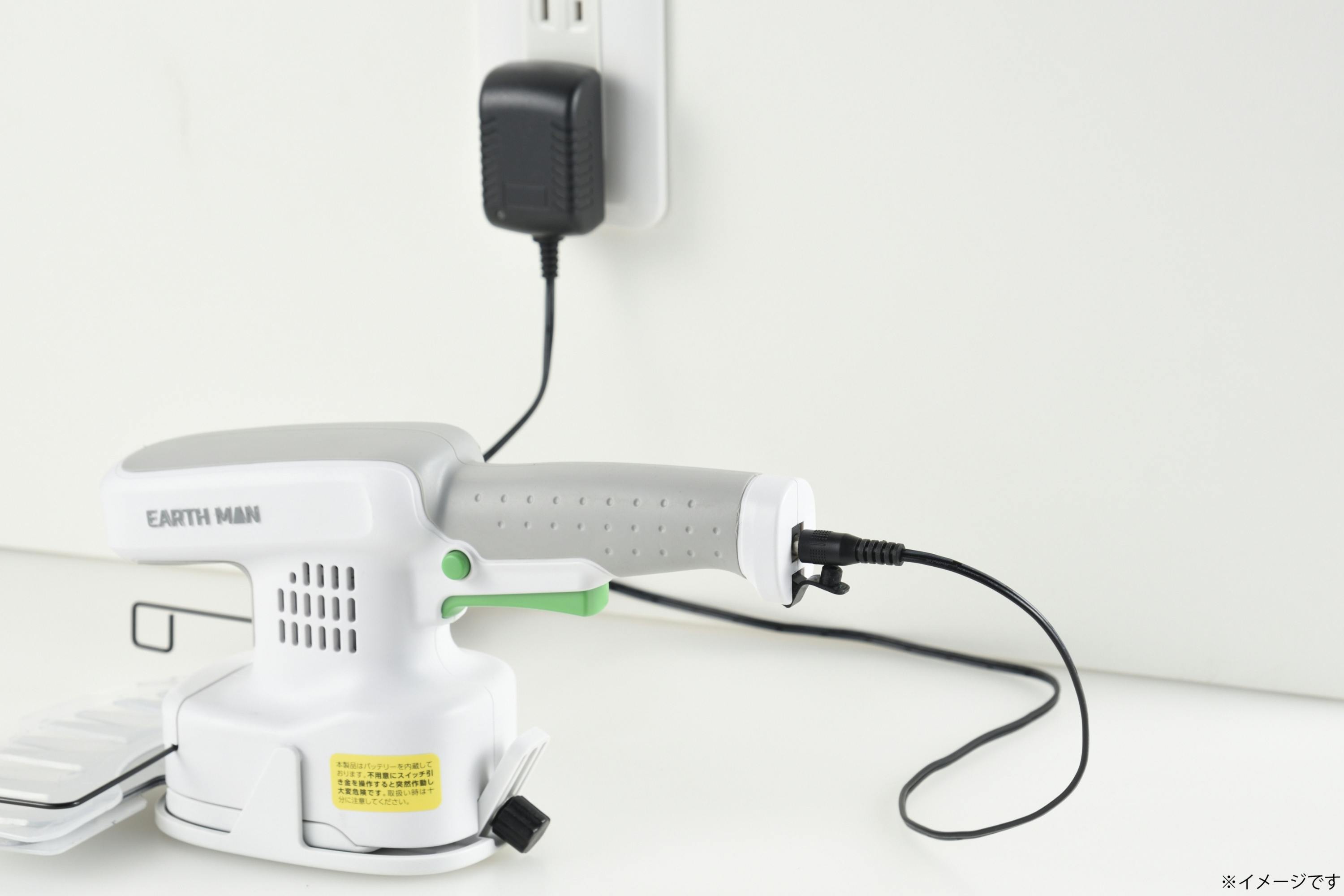 TAKAGI 10.8V充電式コンパクト軽量芝生バリカン160mm GLB-108LiA 充電