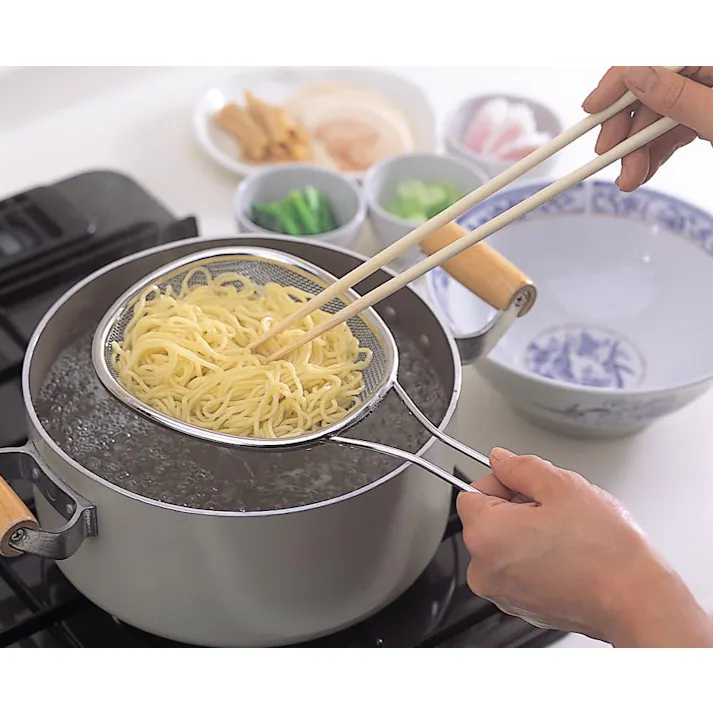 下村企販 ママクック 水切りストレーナー ザル 楕円形状 日本製 4957423068239【別送品】