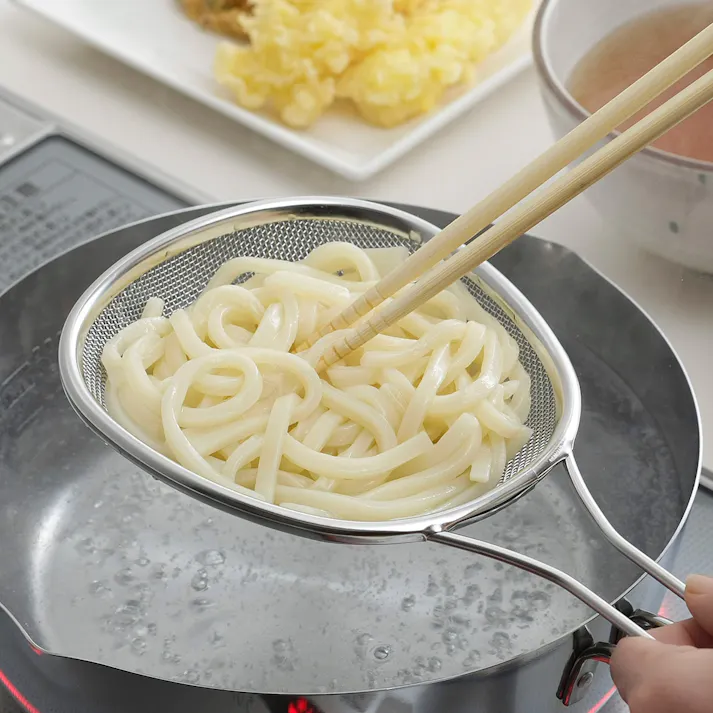 下村企販 ママクック 水切りストレーナー ザル 楕円形状 日本製 4957423068239【別送品】