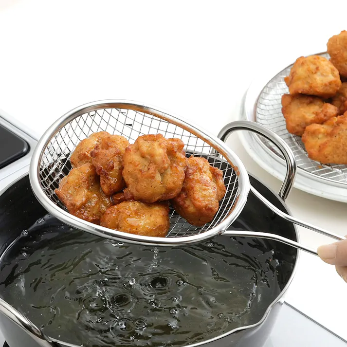 下村企販 ママクック 油切りストレーナー ザル 楕円形状 日本製 4957423068246【別送品】