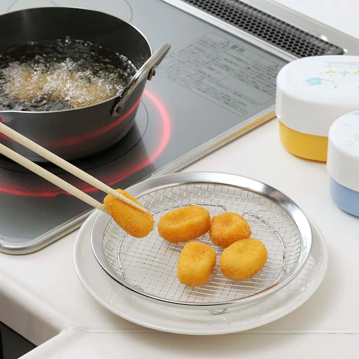 下村企販 ママクック カラッと油切り皿 平ザル 揚げ物 水切り 4957423081429【別送品】
