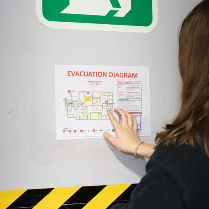 【CAINZ-DASH】tarifold社 カング イージーロード マグネットタイプ A4 5枚入り クリア 194690【別送品】