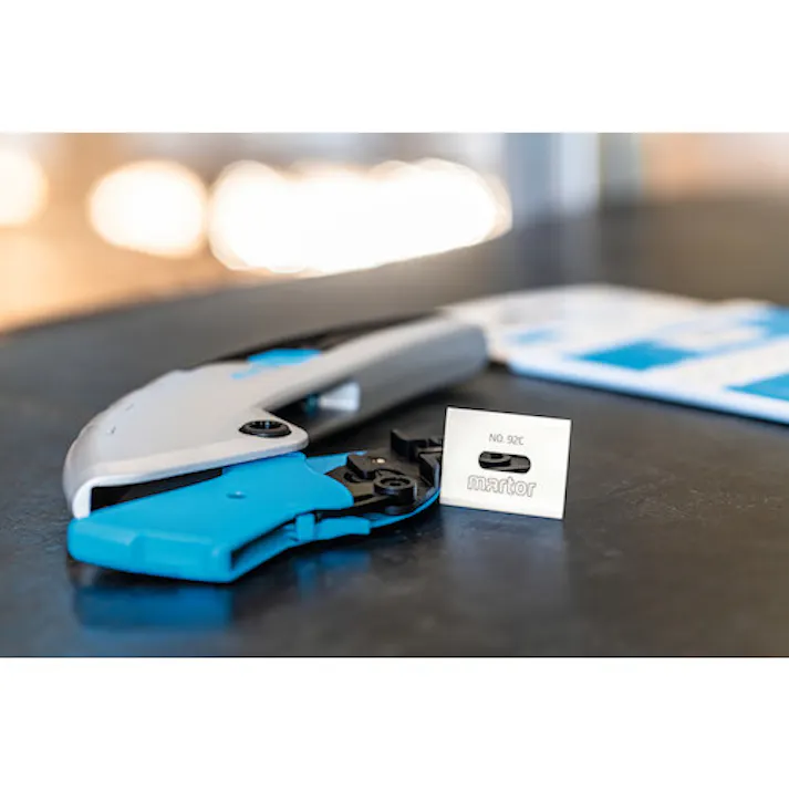 【CAINZ-DASH】martor社 替刃 2枚 CERAMIC BLADE NO. 92C 1792【別送品】