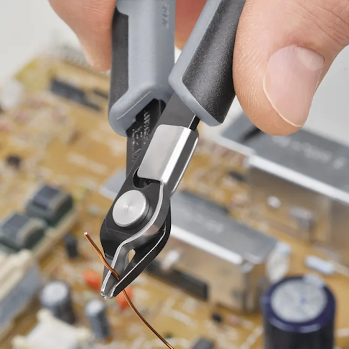 【CAINZ-DASH】KNIPEX社 エレクトロニクス スーパーニッパーESD 静電気対策 リードキャッチャー付き バーニッシュ 7871-125ESD【別送品】