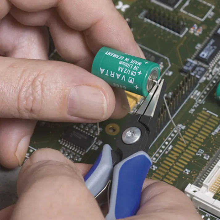 【CAINZ-DASH】KNIPEX社 ESD精密用プライヤー 半丸 135mm 3422-130ESD【別送品】