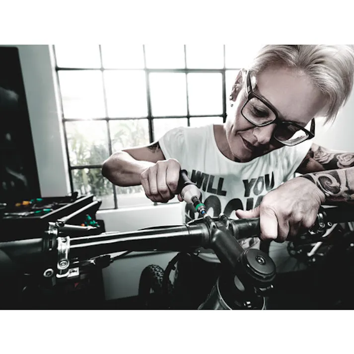 【CAINZ-DASH】Wera社 7400 トルクビットフォルダー 4.0~8.8Nm 074728【別送品】