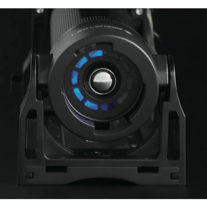 【CAINZ-DASH】レッドレンザージャパン 充電式懐中電灯(LED) X21R 501967【別送品】