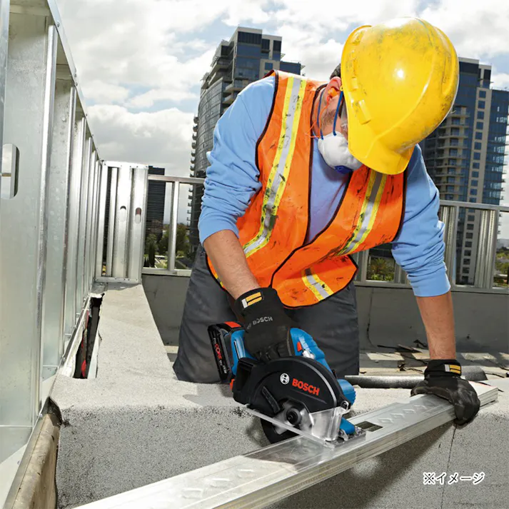 BOSCH コードレスチップソーカッター 18V GKM18V-50H 本体のみ