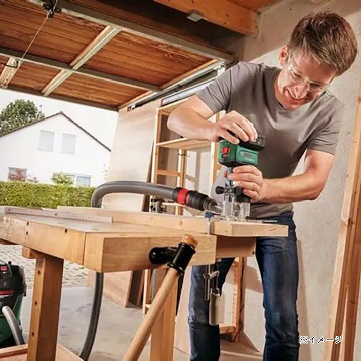 BOSCH コードレストリマー 18V ADTR118H 本体のみ