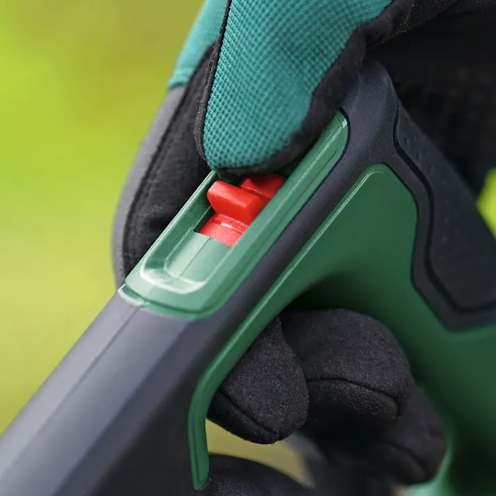 BOSCH コードレスガーデンブロワ 18V ULB18V-130H 本体のみ