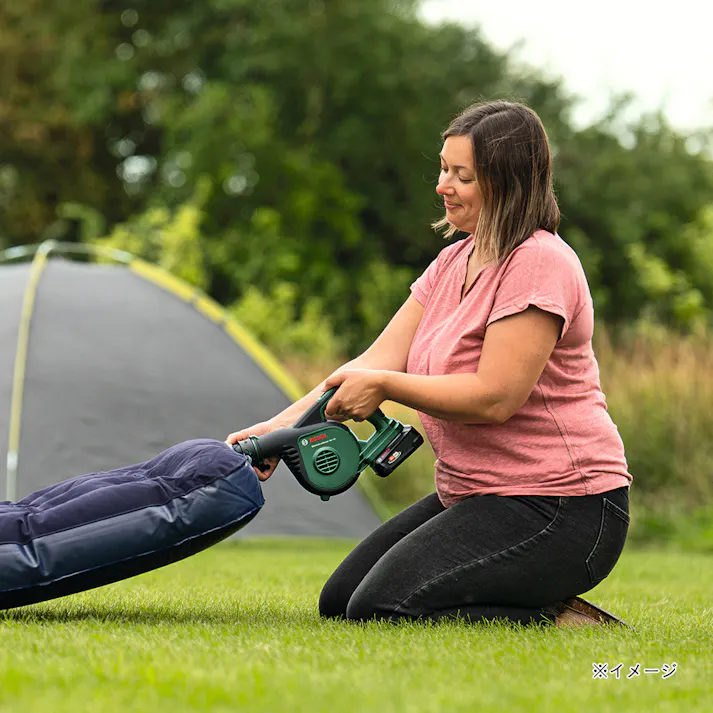 BOSCH コードレスガーデンブロワ 18V ULB18V-130H 本体のみ