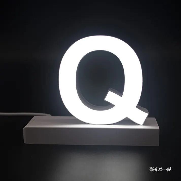 LED文字 マグネット式【Q】高さ100mm