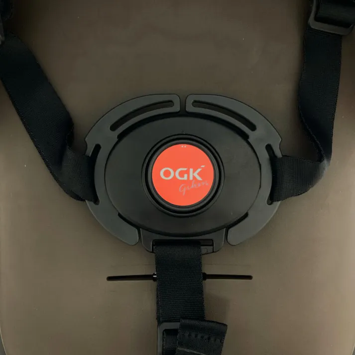 リヤチャイルドシート POPOLA ブラウン RBC-019S