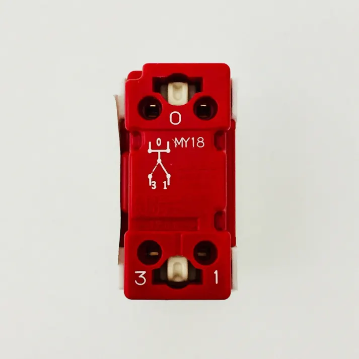 神保電器 J-WIDEシリーズ 表示灯なしスイッチ 3路 WJ-3