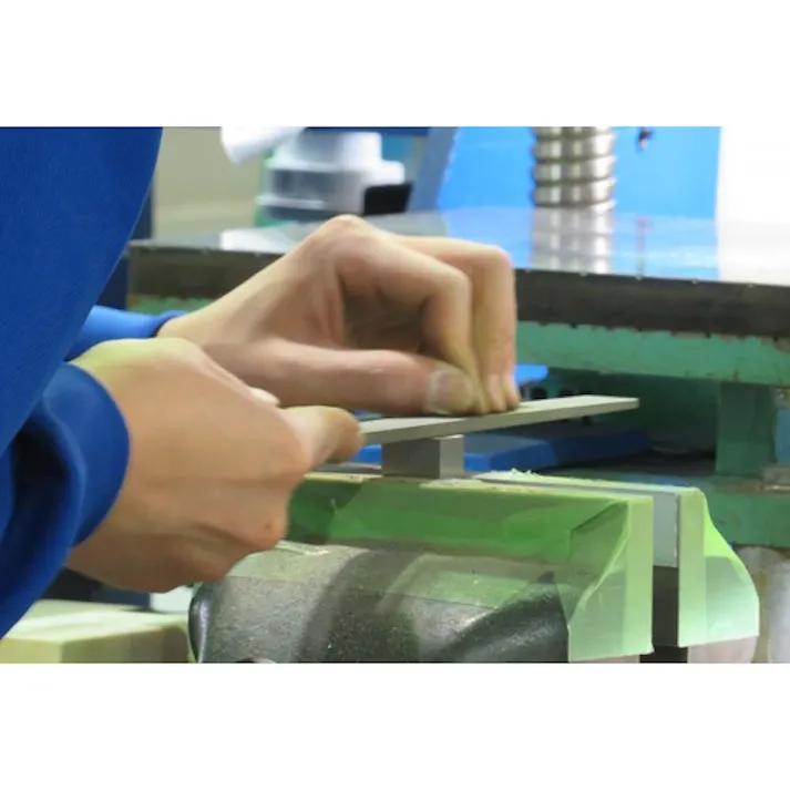 【CAINZ-DASH】ツボサン 鉄工ヤスリ 200mm 平 中目 HI200-02【別送品】