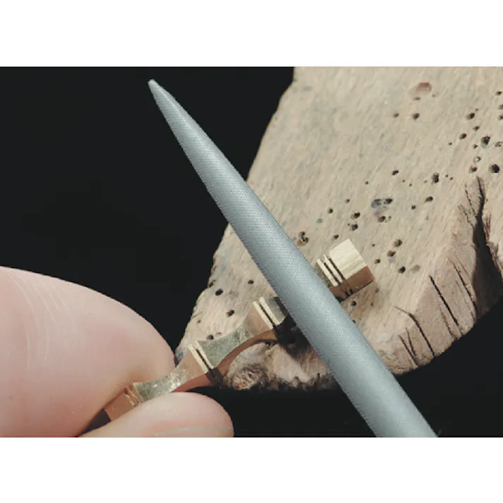 【CAINZ-DASH】バローベ社 ニードルヤスリ 三角 160mm #4 LA2407-160-4【別送品】