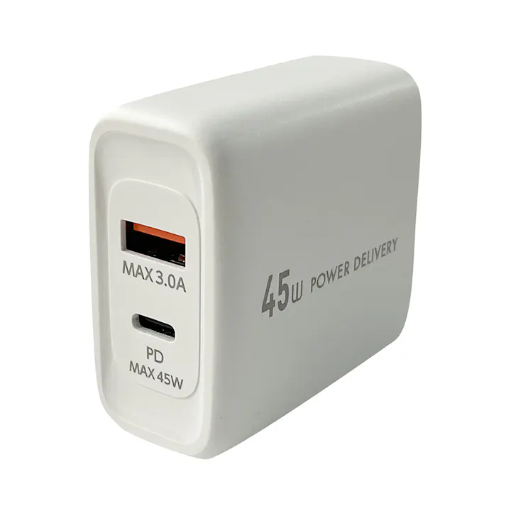 PowerDelivery対応AC充電器 45W(C&A) ホワイト ACUC-45PDWH