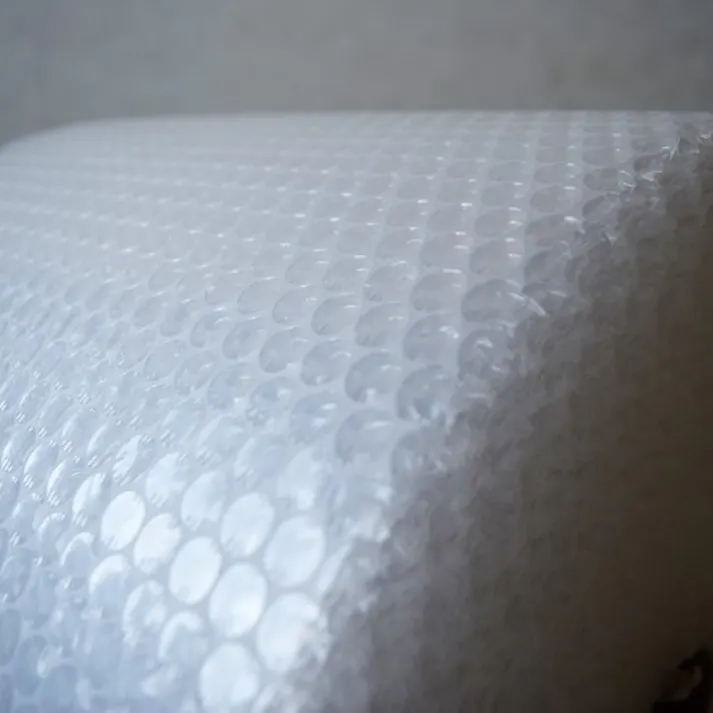 【CAINZ-DASH】酒井化学工業 気泡緩衝材 エアーキャップ スリットロール品 ♯C650 4mm×300mm×42m ACSRC650X300X42M【別送品】