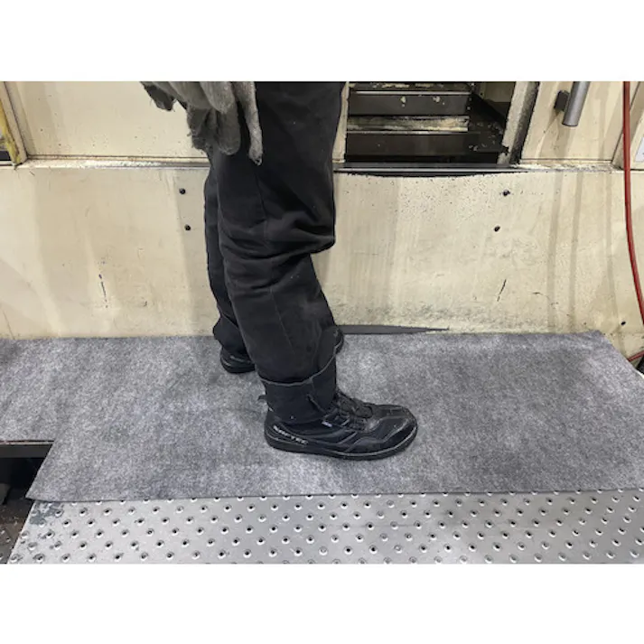 【CAINZ-DASH】JOHNAN 油吸収材 アブラトール 粘着フィルム付ロールタイプ ER-45-0.3FT10【別送品】