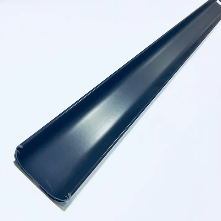 関東器材 エアコン配管化粧カバー 直管2m ブラウン KD-77BR