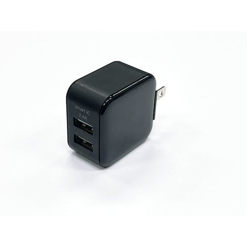CAINZ-DASH】エアージェイ スリムキューブ充電器 AKJ-SCUBE2BK【別送品