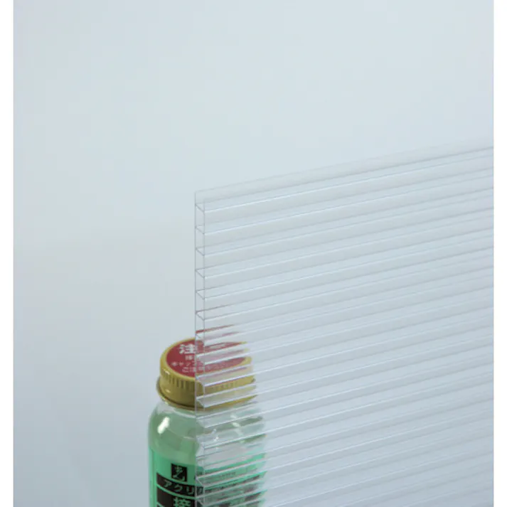 【CAINZ-DASH】光 ポリカ中空ボード 透明 910×1820×6 KTP1896W-1【別送品】