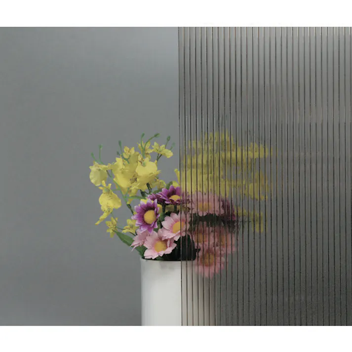 【CAINZ-DASH】光 ポリカ中空ボード スモーク 600×900×6 KTP9066W-2【別送品】