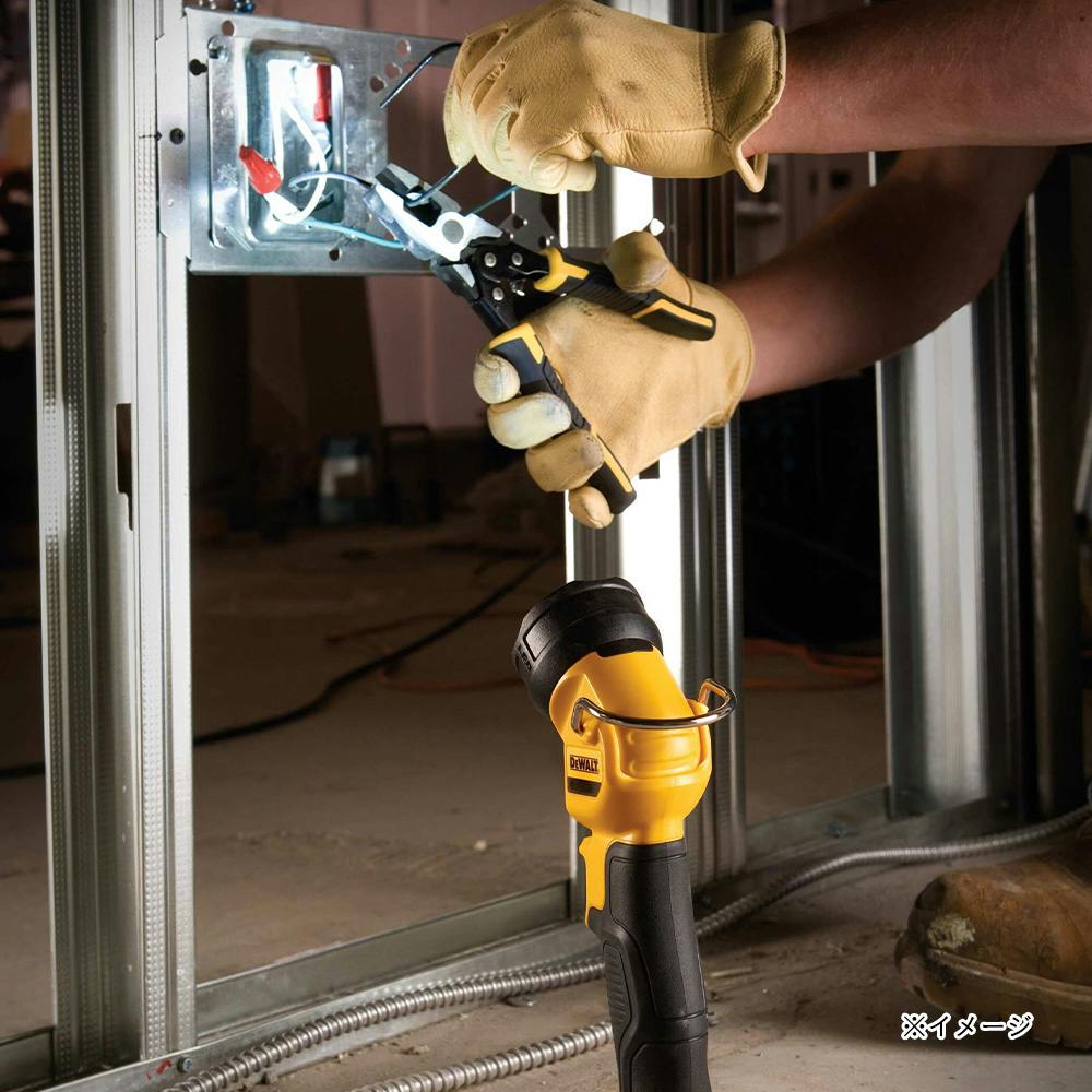 【久留米】【引き取り限定】【未使用品】DEWALT デウォルト DCL040 ワークライト LEDピボットライト 18V用 165Lm ※本体のみ デウォルト DEWALT LEDピボットライト 18V DCL040-XJ 本体のみ | 作業