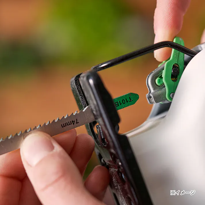 ブラック&デッカー reviva ジグソー REVJ12C-JP