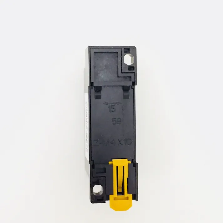 オムロン リレー用ソケット PYF08A