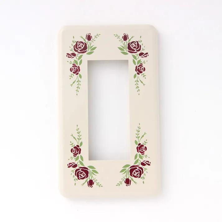 スイッチプレート カミングアップローズ 3口用