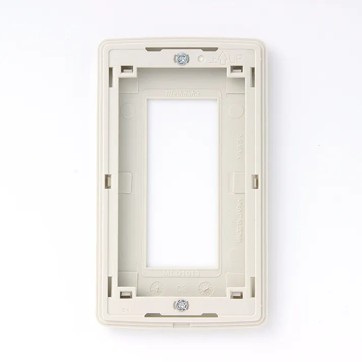 Melody スイッチプレート 花 ピンク 3口用 プラピンクハナ3 04-7740