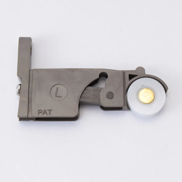 網戸戸車 共栄 006