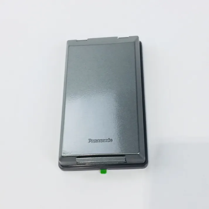 パナソニック フルカラーシリーズ 金属防滴コンセントプレート φ35 WN9903K